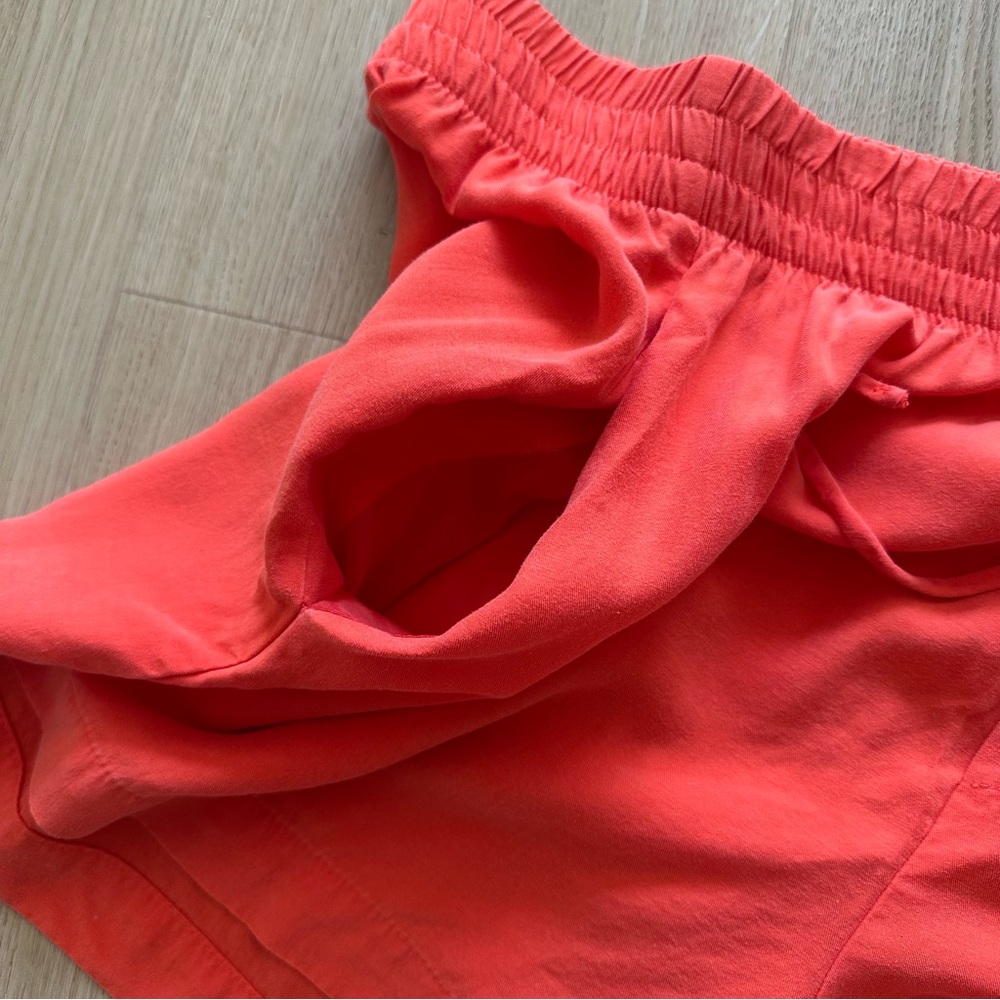 Mango Shorts - Picture 4 of 6